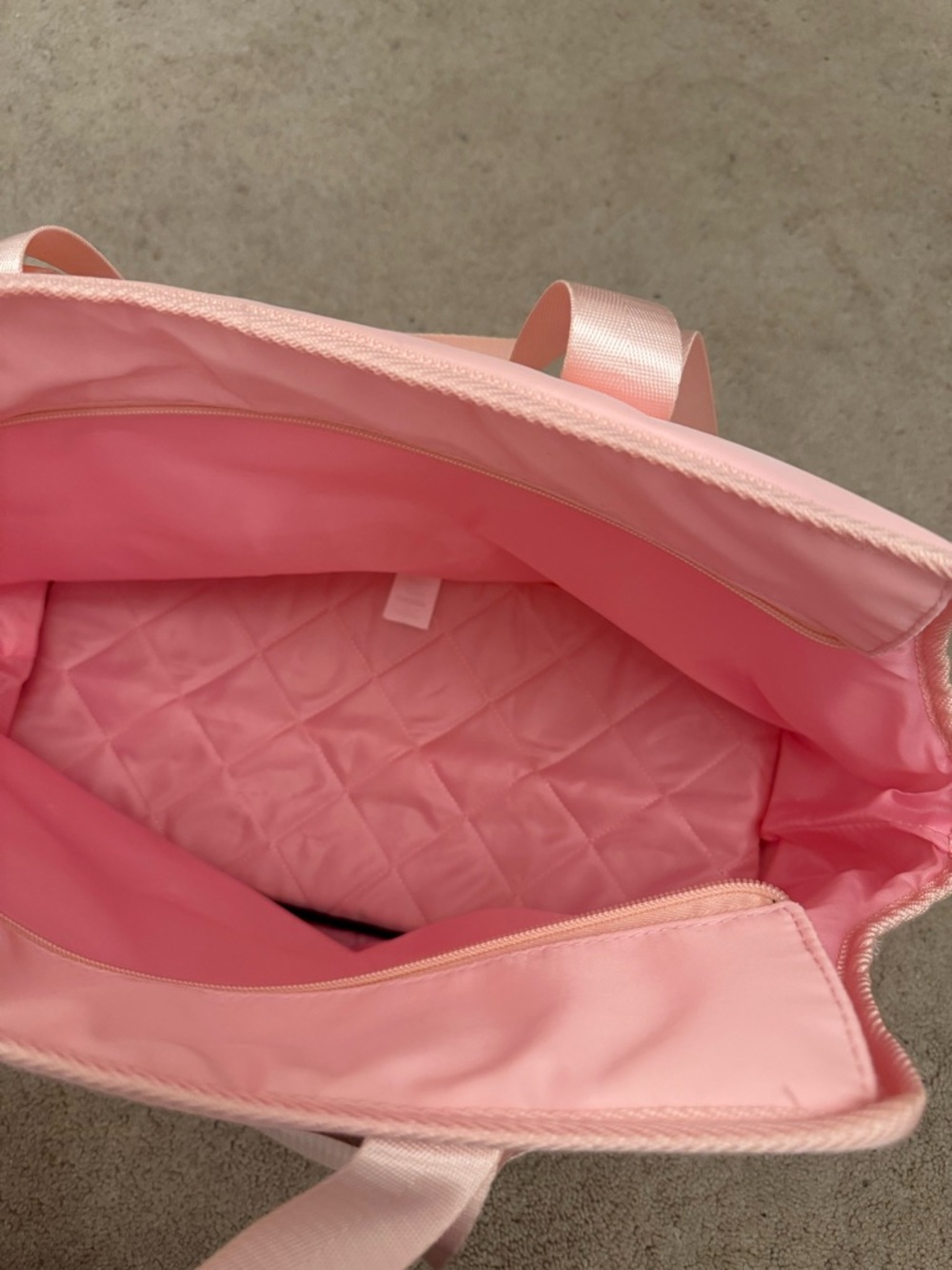 Soft Pink Cat Carrier Tote with Shoulder Straps - Picture 3 of 5
